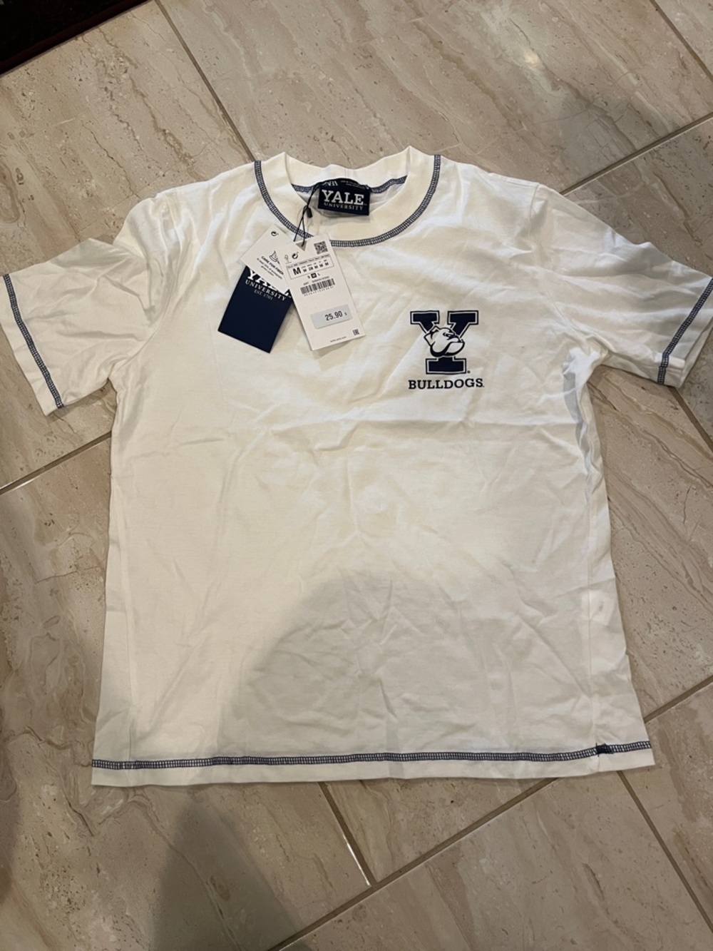 Yale Bulldogs Tee from Zara